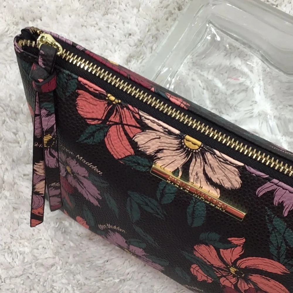 Steve Madden floral large wristlet clutch
